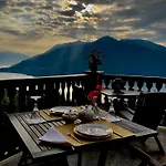 Diomira Oda ve Kahvaltı Cannobio