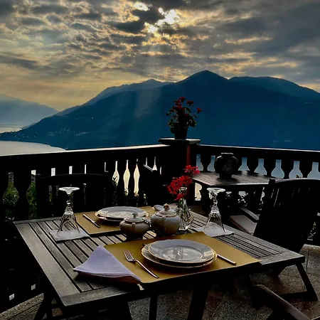 Diomira Couette-café Cannobio