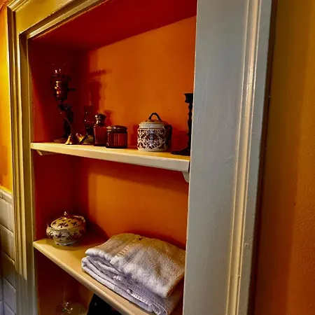 Diomira Bed and Breakfast 4*
