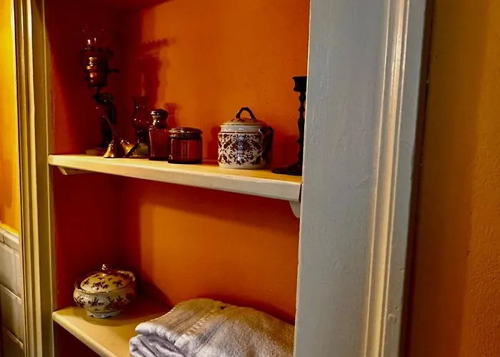 Diomira Bed and Breakfast 4*